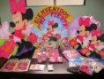 /album/fotogaleria-inicio/decoracion-minnie-mouse-fiestas-infantiles-todos-los-accesorios-para-fiesta-tematica-1-jpg/